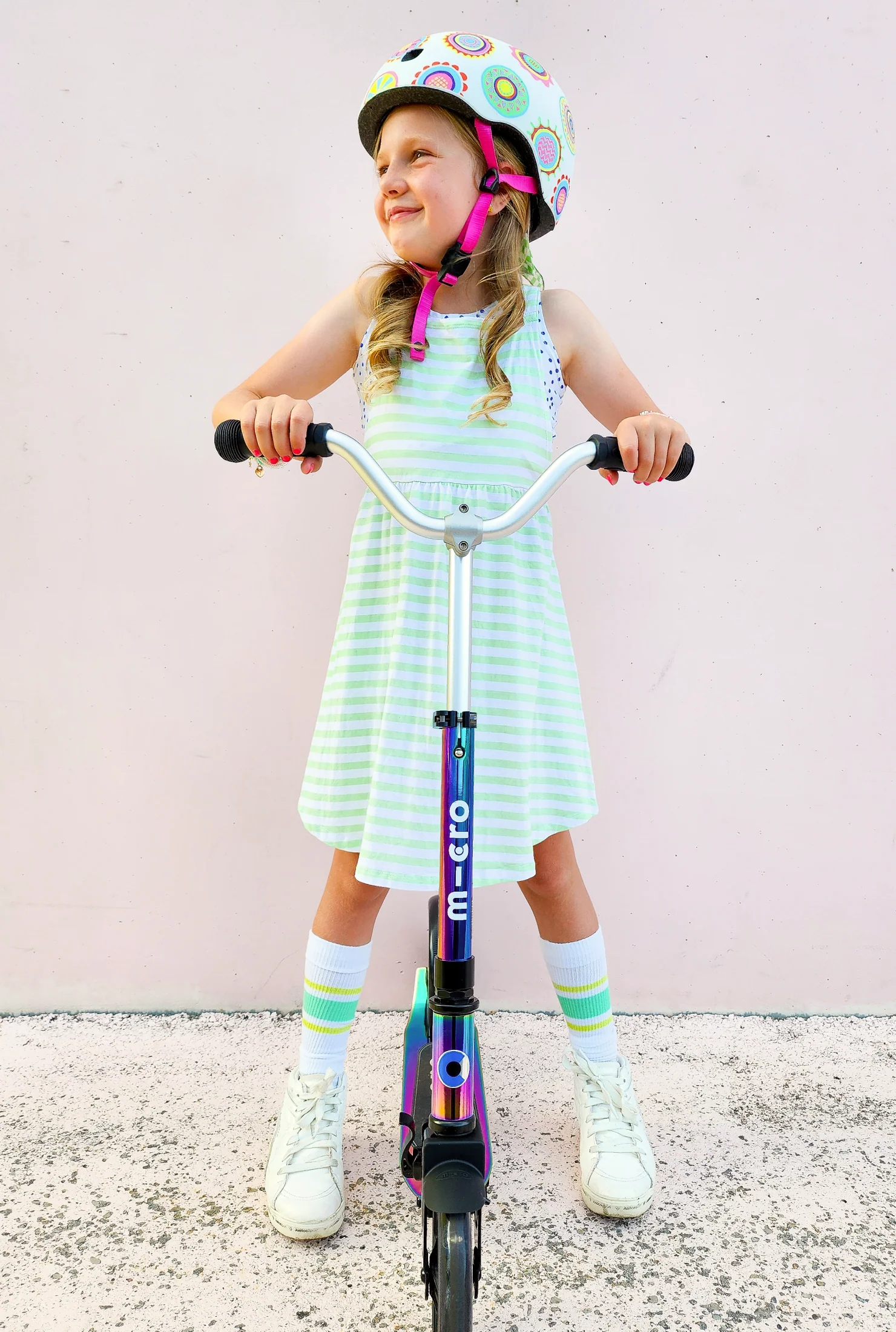 Micro Cruiser LED Scooter - Image 8